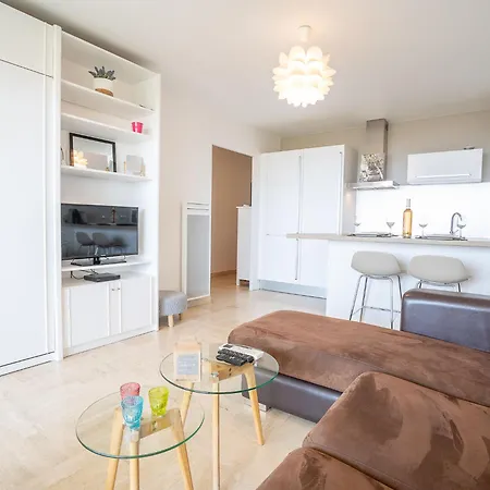 Parc By Interhome Cannes